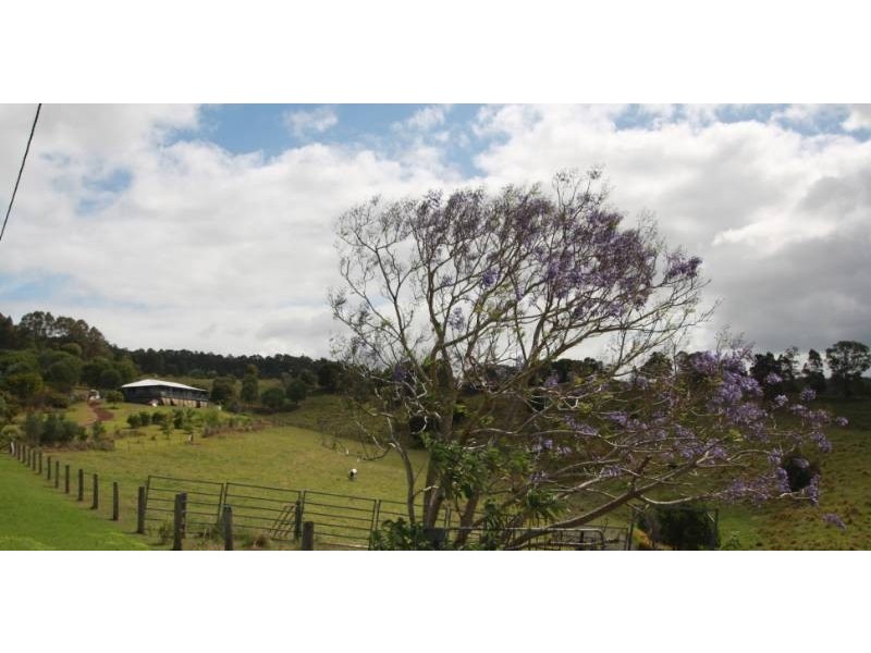 208 O’Rourkes, Traveston QLD 4570