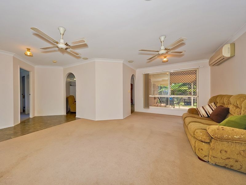 11 Meridan Court, Pomona QLD 4568