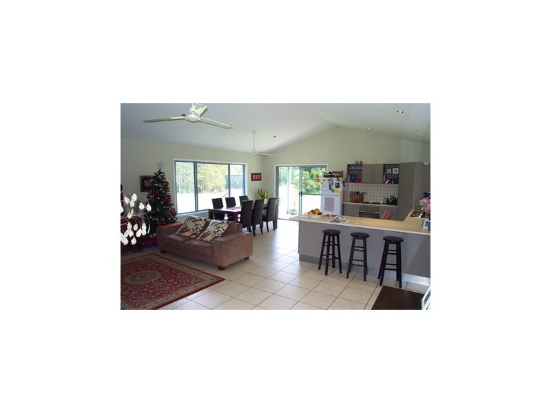 27 Limetree Lane, Pomona QLD 4568