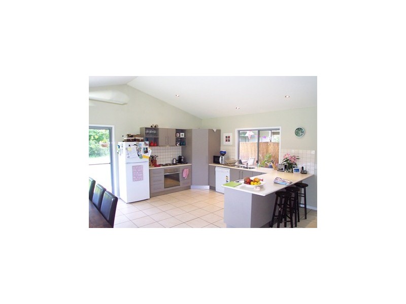 27 Limetree Lane, Pomona QLD 4568