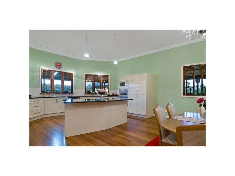 17 Elandra Terrace, Pomona QLD 4568