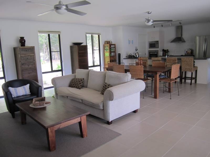 2 Belwood Place, Pomona QLD 4568
