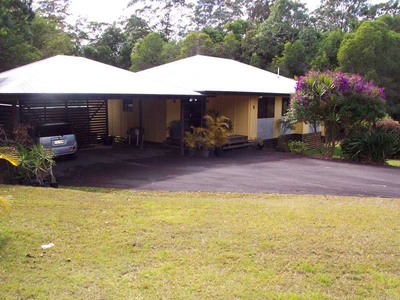 6 Smedley Drive, Pomona QLD 4568