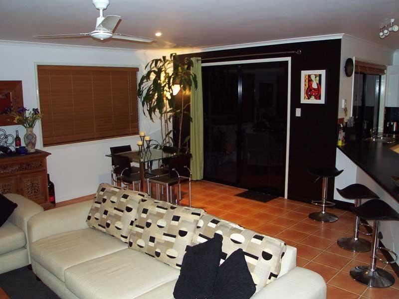 6 Smedley Drive, Pomona QLD 4568