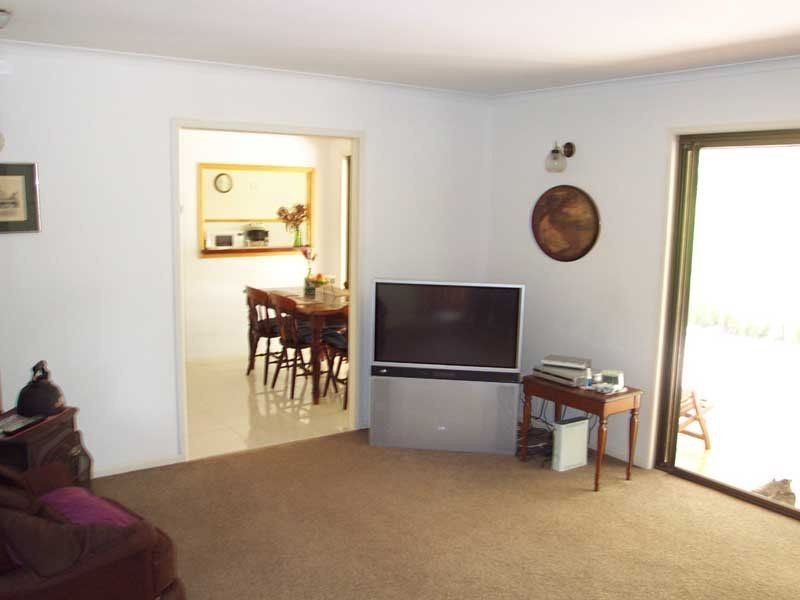 229 Traveston Road, Traveston QLD 4570