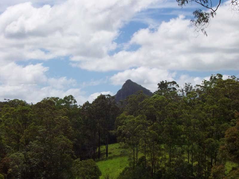 239 Coles Creek Road, Cooran QLD 4569