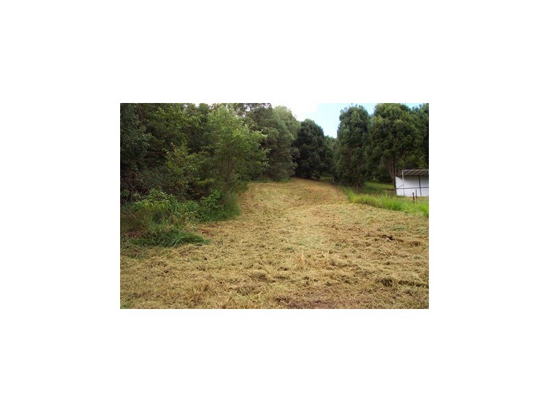 25 Sallwood Court, Pomona QLD 4568