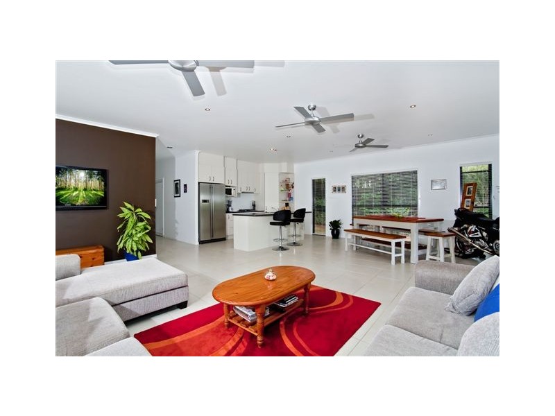 47 Pavilion Street, Pomona QLD 4568