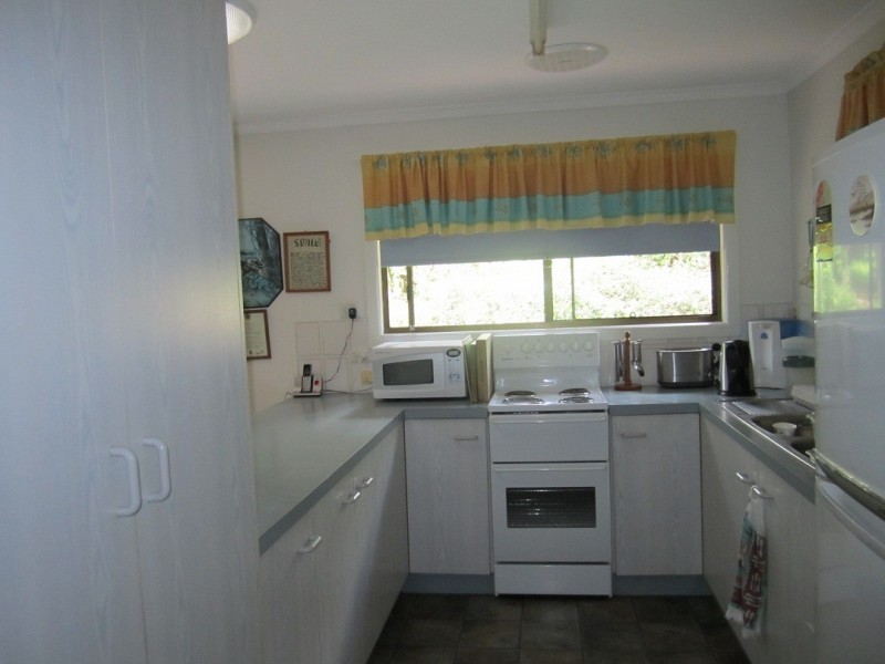 52 Summit Road, Pomona QLD 4568