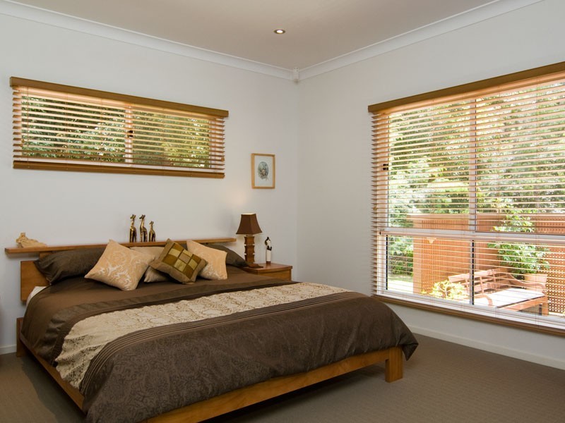 2 Palm Tree Court, Pomona QLD 4568