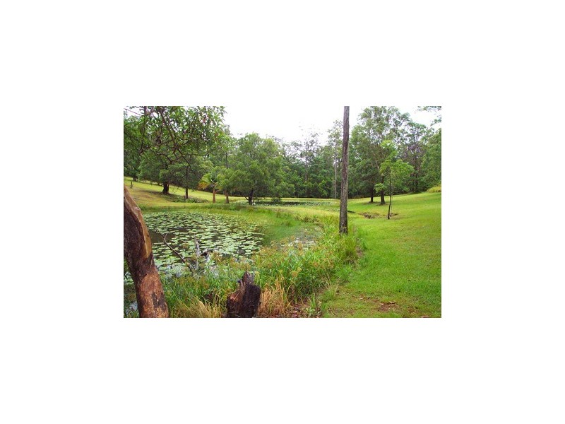 80 Hawk Road, Pomona QLD 4568