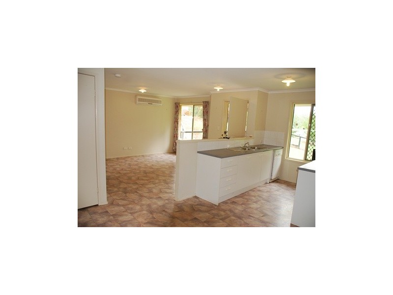 105 Highfield Rise, Pomona QLD 4568