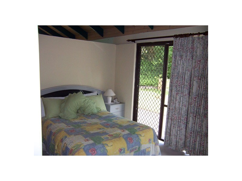 19 Mountain View Road, Pinbarren QLD 4568