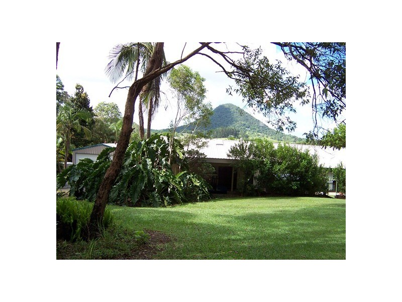 19 Mountain View Road, Pinbarren QLD 4568