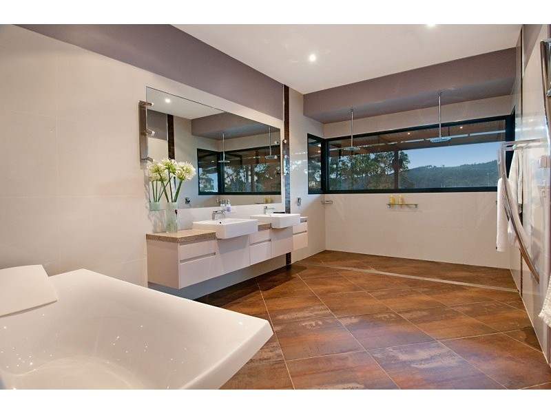 838 Traveston Cooran Road, Cooran QLD 4569