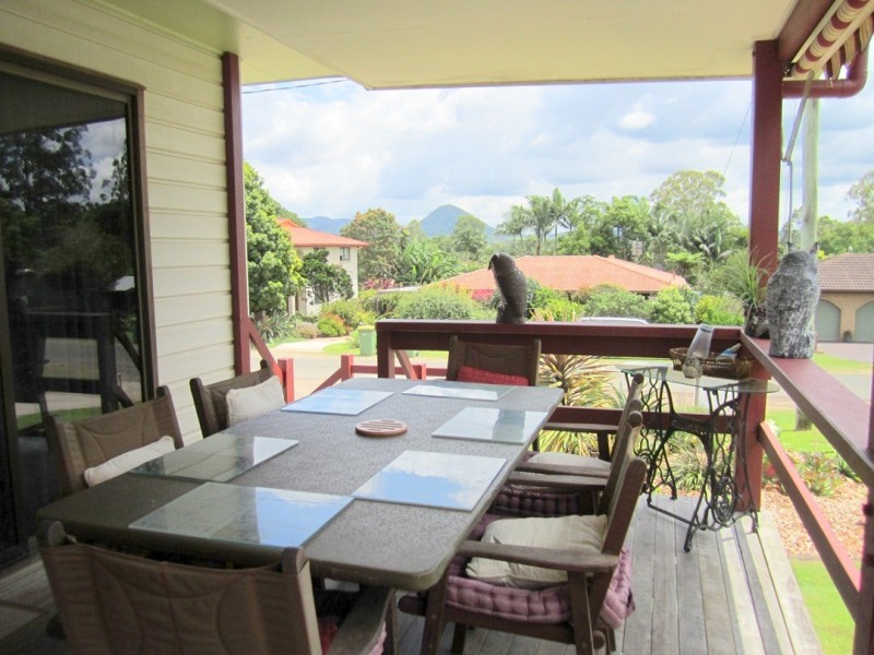 10 Tree Street, Pomona QLD 4568