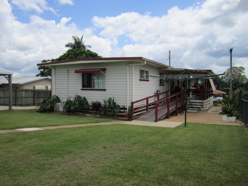 10 Tree Street, Pomona QLD 4568