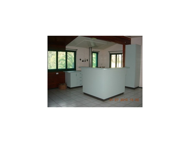 258 Chinamans Creek Road, Tuchekoi QLD 4570