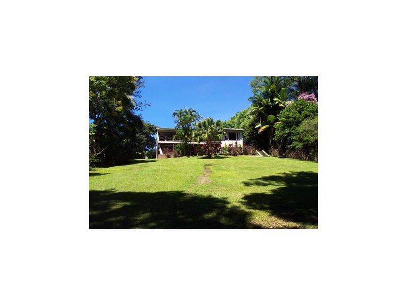 8 Pine Street, Pomona QLD 4568