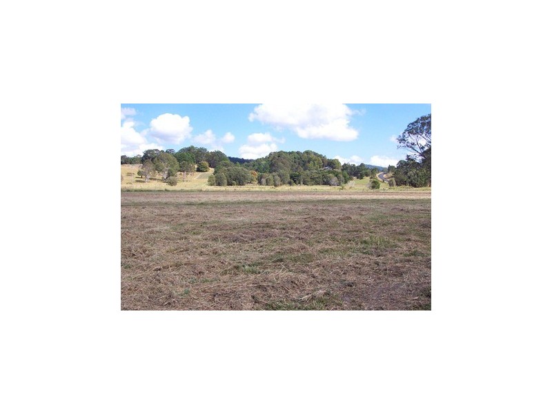 11 Buckley Road, Kin Kin QLD 4571