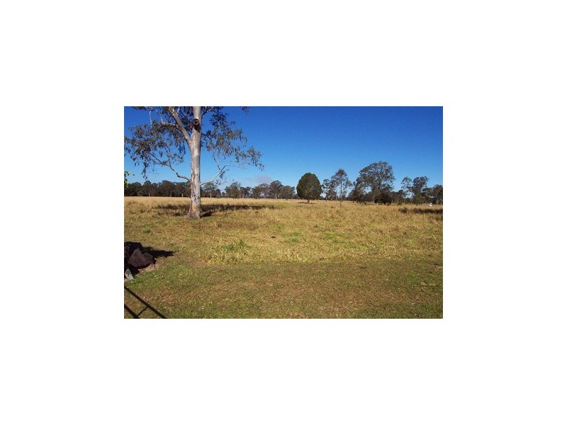 11 Buckley Road, Kin Kin QLD 4571