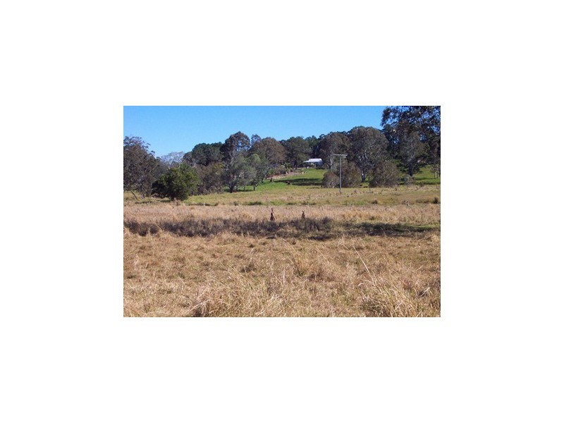 11 Buckley Road, Kin Kin QLD 4571