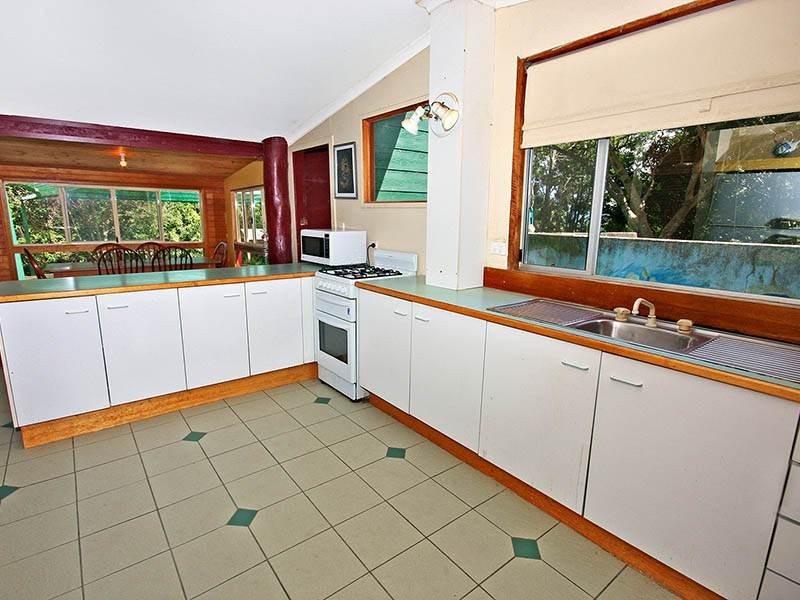 309 Black Pinch Road, Pomona QLD 4568