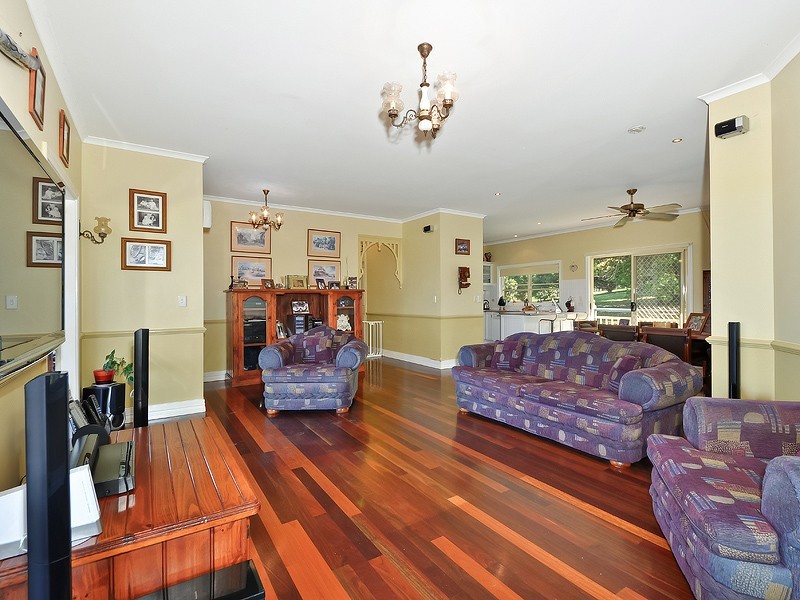 73 Willawong Place, Cooran QLD 4569