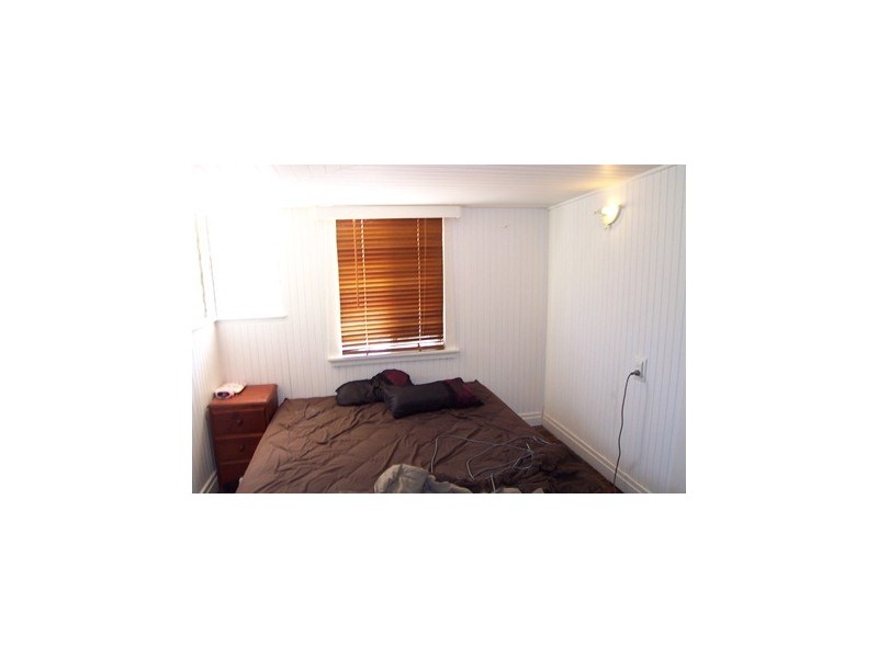 25 Charles Street, Cooran QLD 4569