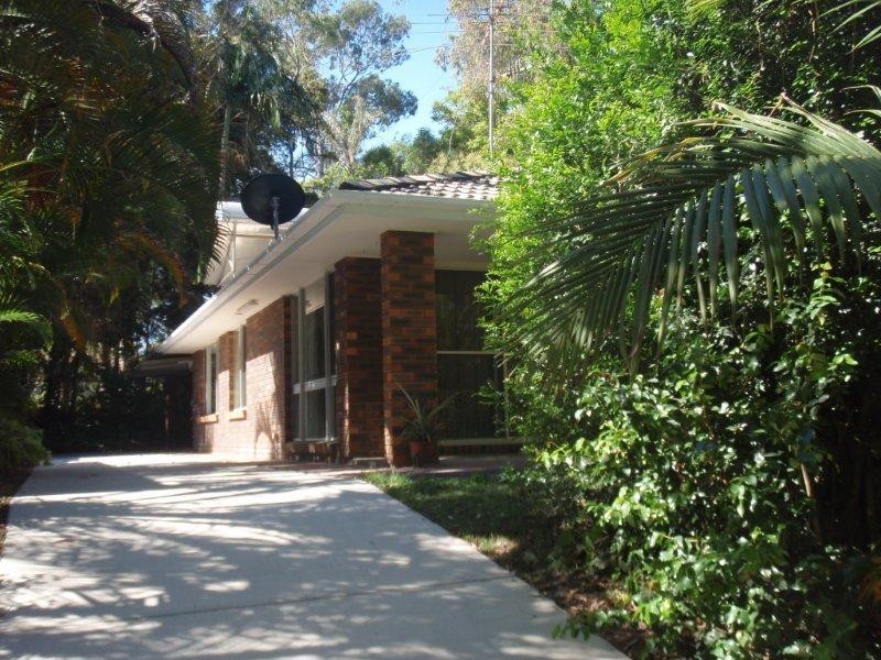 58 Teewah Road, Boreen Point QLD 4565