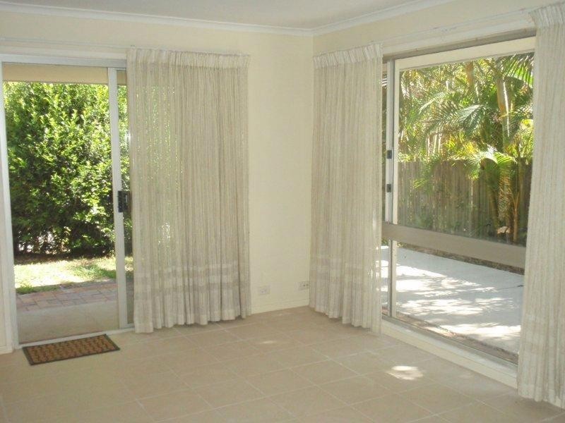 58 Teewah Road, Boreen Point QLD 4565