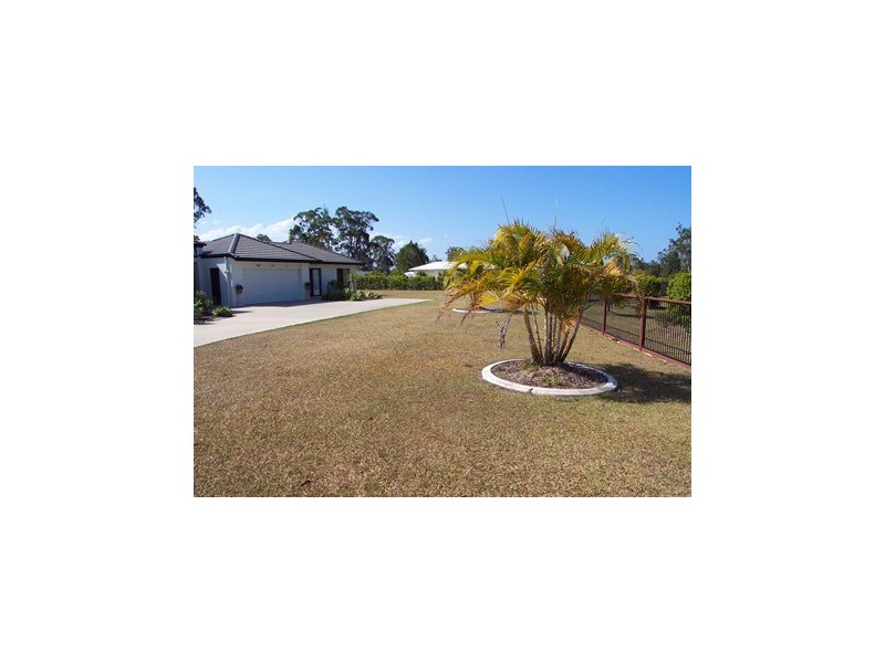 87 Devonstone Drive, Cooroibah QLD 4565