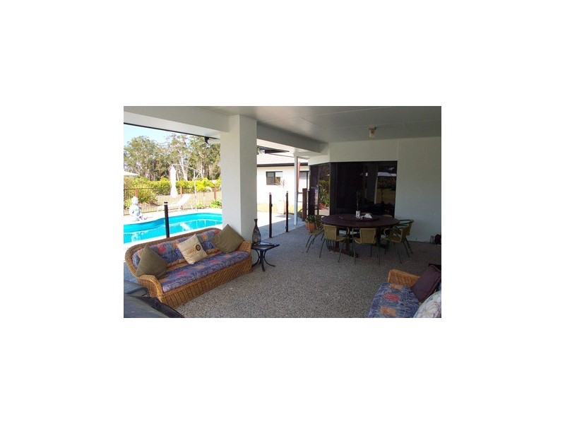 87 Devonstone Drive, Cooroibah QLD 4565