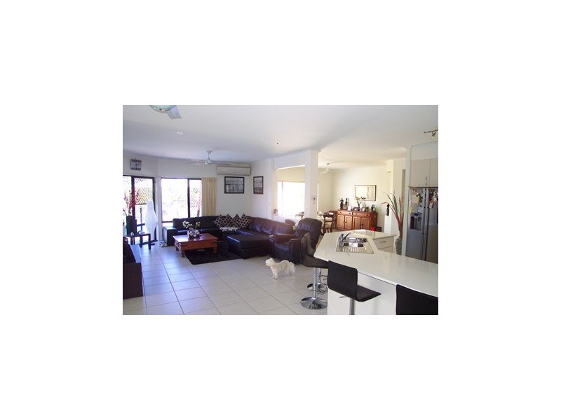 87 Devonstone Drive, Cooroibah QLD 4565