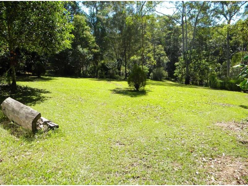 138 Black Pinch Road, Pomona QLD 4568