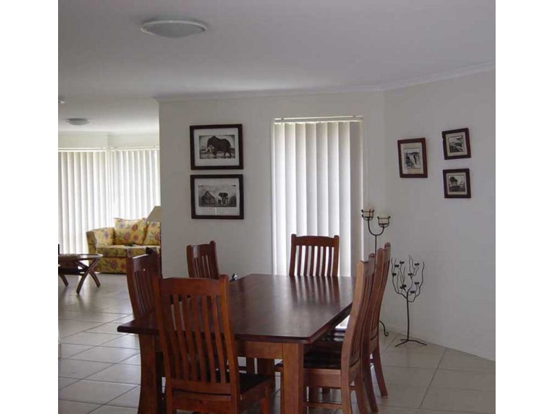 1 Viola Place, Cooroy QLD 4563