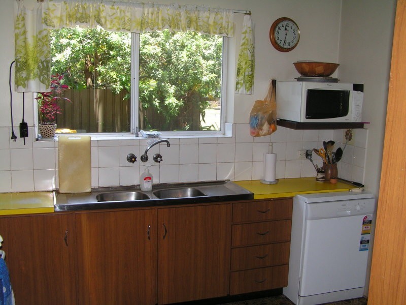 243 RICHMOND RD, Morningside QLD 4170