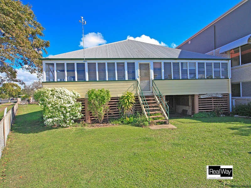49 WATERLOO ESPLANADE, Wynnum QLD 4178