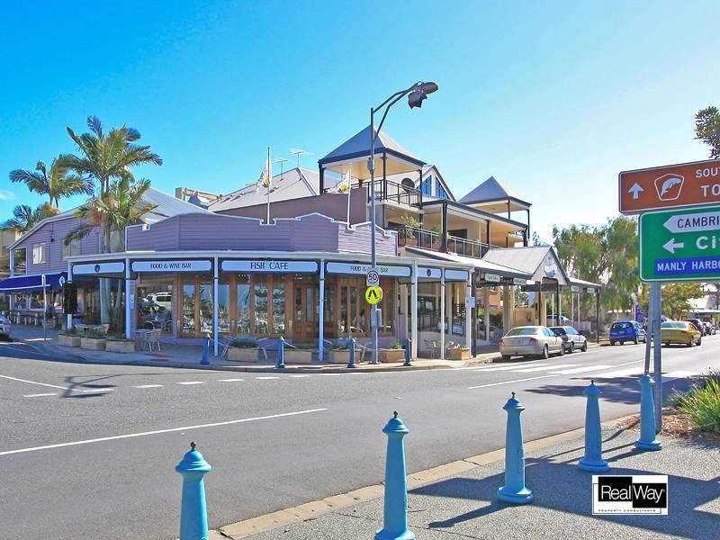 49 WATERLOO ESPLANADE, Wynnum QLD 4178