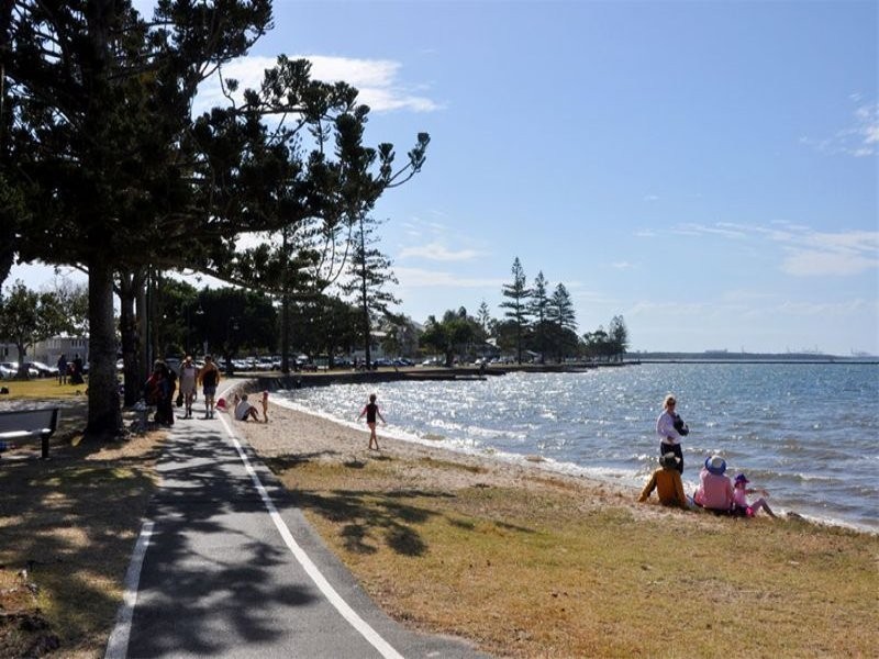 49 WATERLOO ESPLANADE, Wynnum QLD 4178