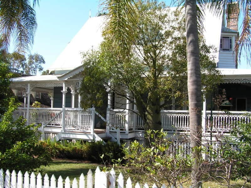 97 Birkdale Road, Birkdale QLD 4159