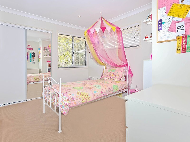 13 Tall Trees Circuit, Wakerley QLD 4154