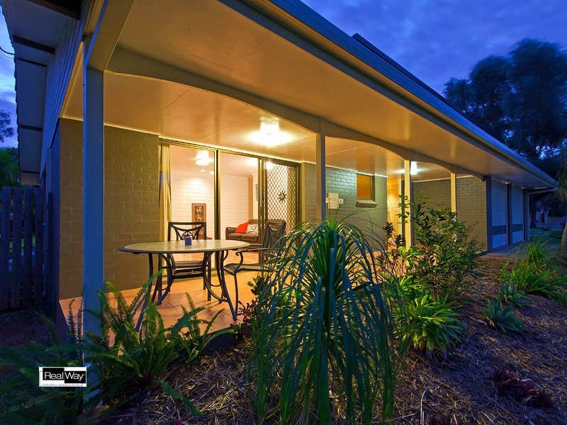 26 Catamaran Street, Manly West QLD 4179