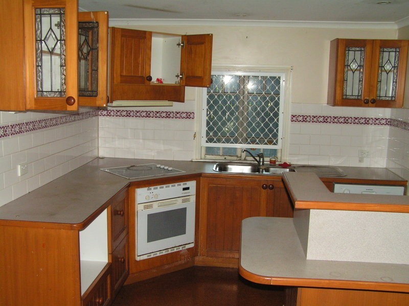 73 New Lindum Road, Wynnum West QLD 4178