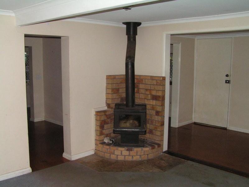 73 New Lindum Road, Wynnum West QLD 4178