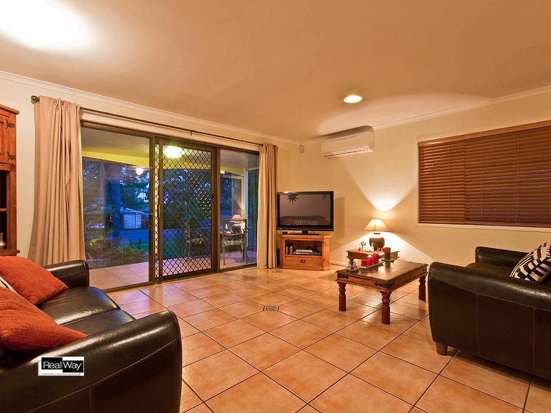 26 Catamaran Street, Manly West QLD 4179