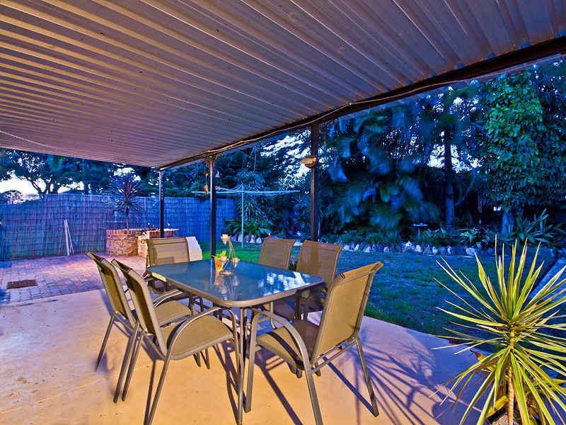 7 Glenlyn Street, Wynnum West QLD 4178