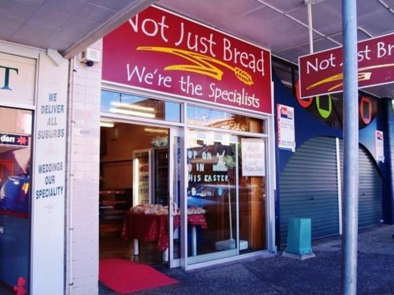 73 Edith Street, Wynnum QLD 4178