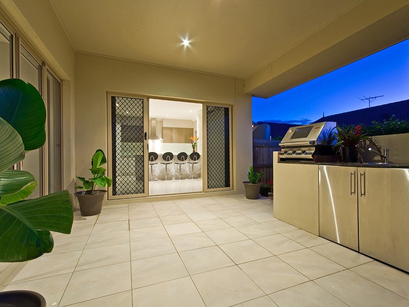 Parkinson QLD 4115