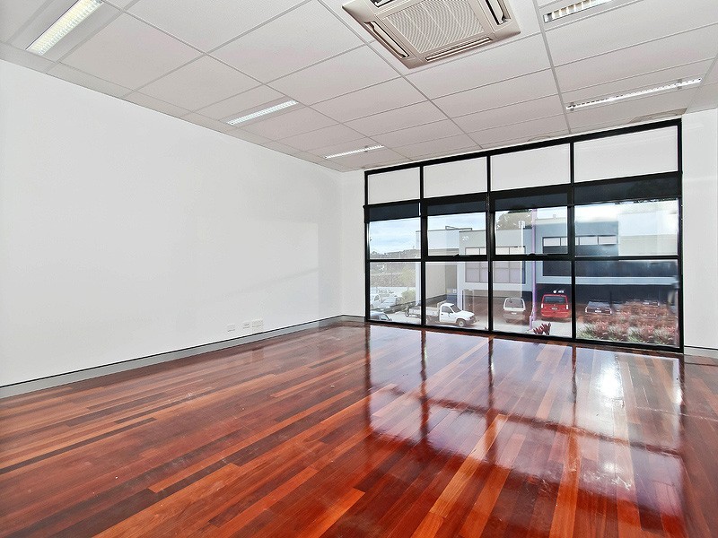 2 / 25 INGLESTON ROAD, Tingalpa QLD 4173